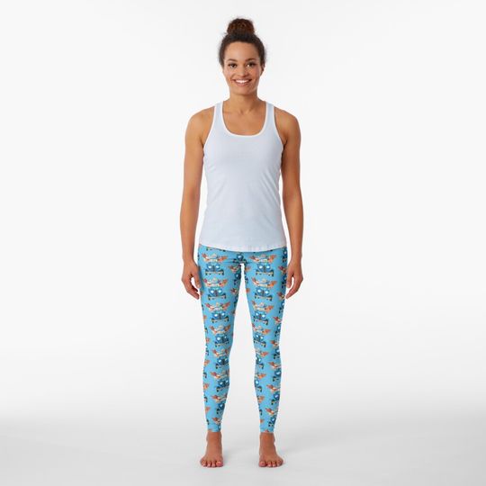 Discover Little blue truck with farm animals classic illustration Leggings