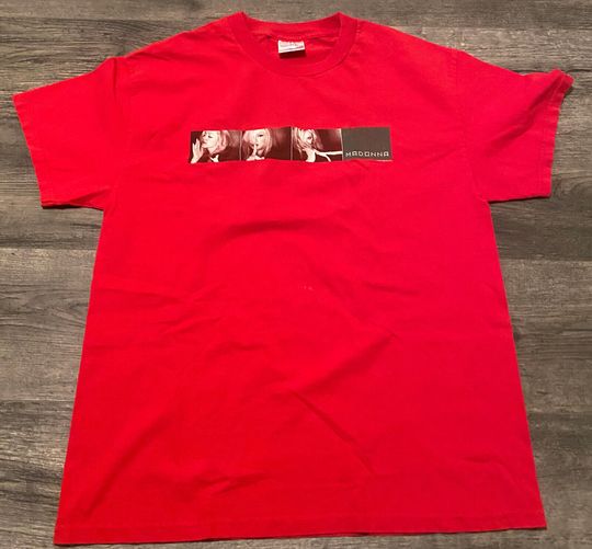 Discover MADONNA - ATLANTA, GA 8/19-20/2001 Drowned World Tour Event Shirt