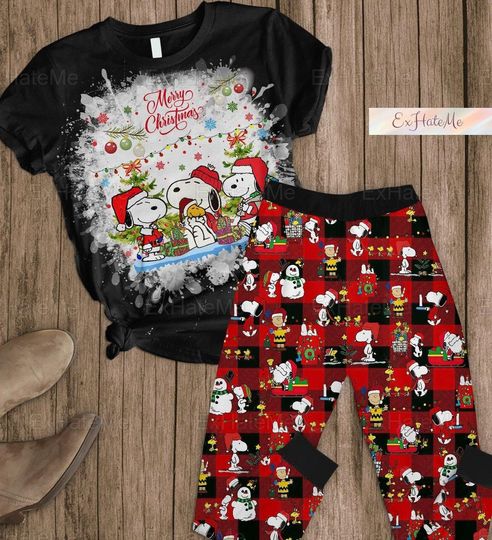 Discover Christmas Snpy Pajamas Set, Snpy Santa Hat Pajamas