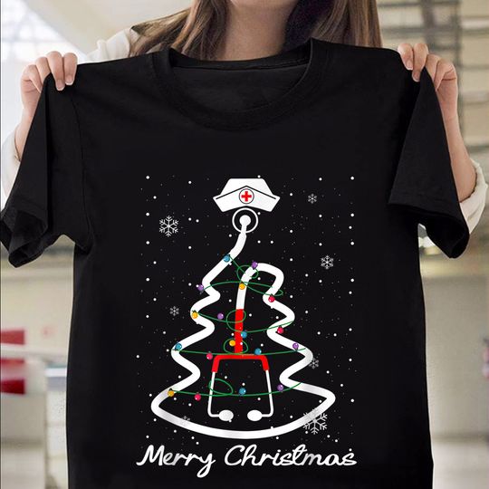 Discover Merry Christmas Tree Stethoscope Lights Nurse Nursing Christmas Pjs T-SHIRT