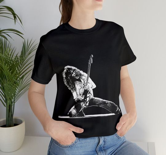 Discover Eddie van, Black Unisex T-Shirt, Eddie van Tee