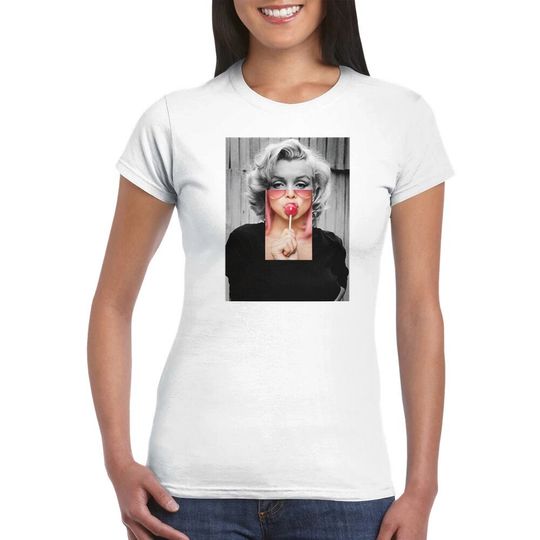 Discover Marilyn T-shirt