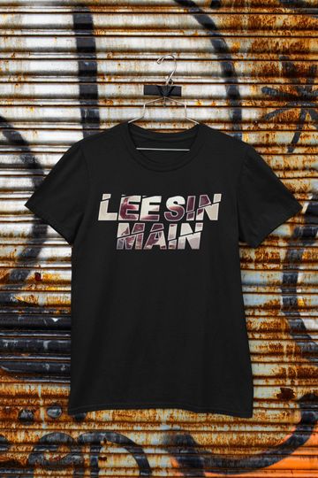 Discover League of Legends | Lee Sin Main T-Shirt | Perfect Gift for Gamers and League Fans