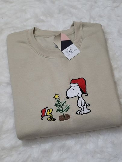 Discover Charlie Brown Snoopy Christmas Embroidered Sweatshirt
