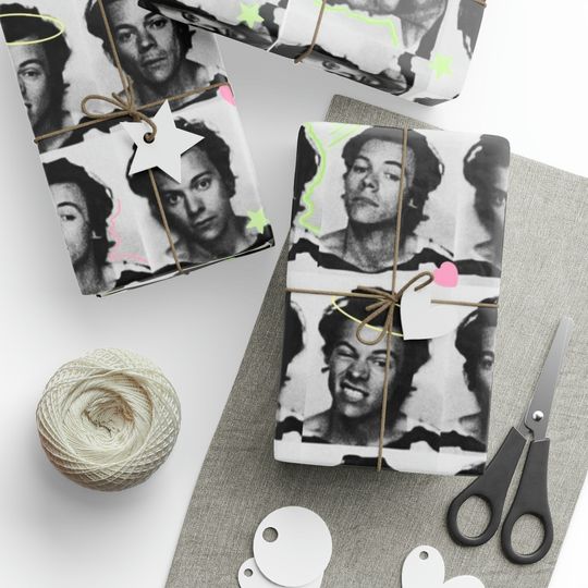 Discover Harry-Themed Gift Wrapping Paper