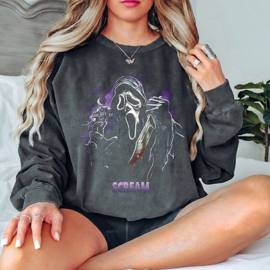 Discover Vintage Scream Sweatshirt, Scream Movie, Ghostface Sweatshirt, Let's Watch Scary Movie Sweatshirt