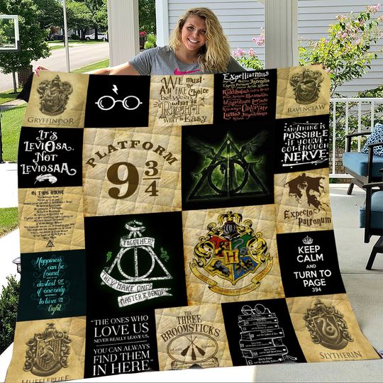Discover Harry Potter Quilt, Wizard School Quilt