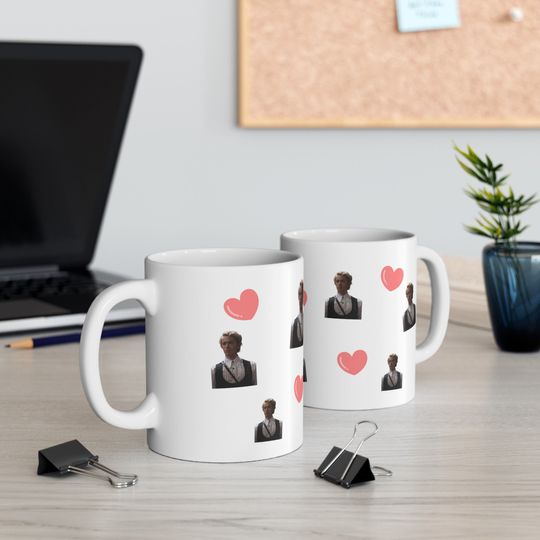 Discover Young snow Hunger Games mug, Tom blythe cup