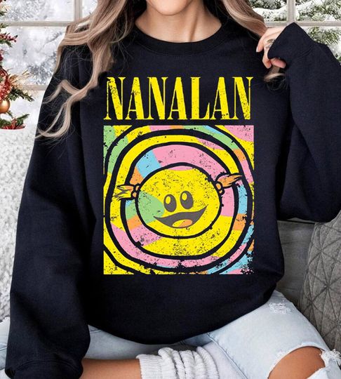 Discover Vintage Nanalan Meme Sweatshirt - Retro Fan Apparel
