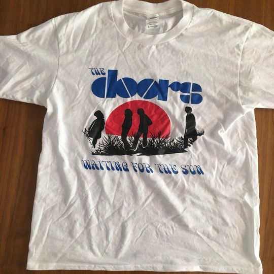 Discover The Doors Waiting for The Sun Rock Band Tee