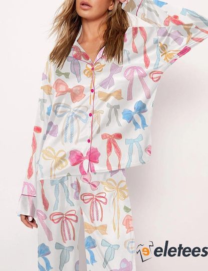 Discover Trendy Watercolor Bows Long Sleeve Pajama Set