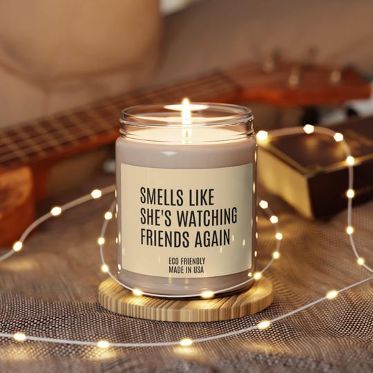 Discover Personalizable Friends Gift Candle
