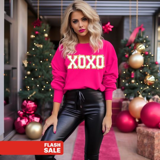 Discover XOXO Valentines Day Sweatshirt, Valentines Day Crewneck Women