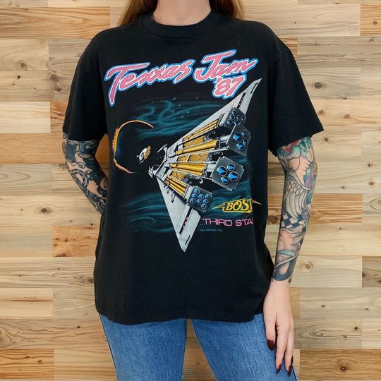 Discover Vintage Boston Texxas Jam 1987 Concert Band Music T-Shirt
