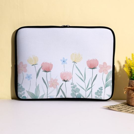Discover Tulip White Canvas iPad Bags