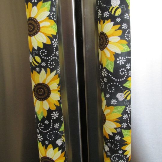 Discover Sunflower and Bee  Refrigerator Handle Covers