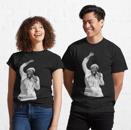 Discover Marvin Gaye in concert 2 T-Shirt
