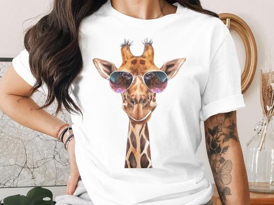 Discover Cute Giraffe Shirt for Giraffe Lovers