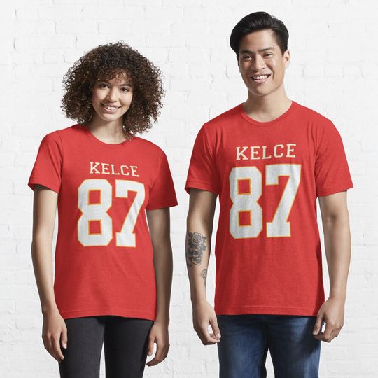 Discover Travis Kelce: Football Legend Art Essential T-Shirt