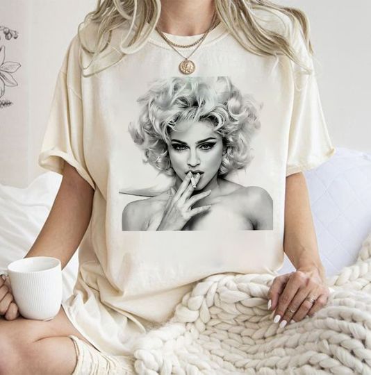 Discover Madona Vintage T-Shirt