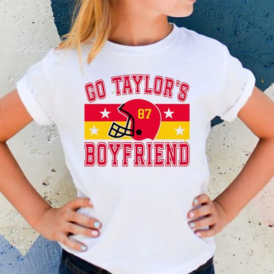 Discover Go Taylors Boyfriend T-shirt for Girls or Teens