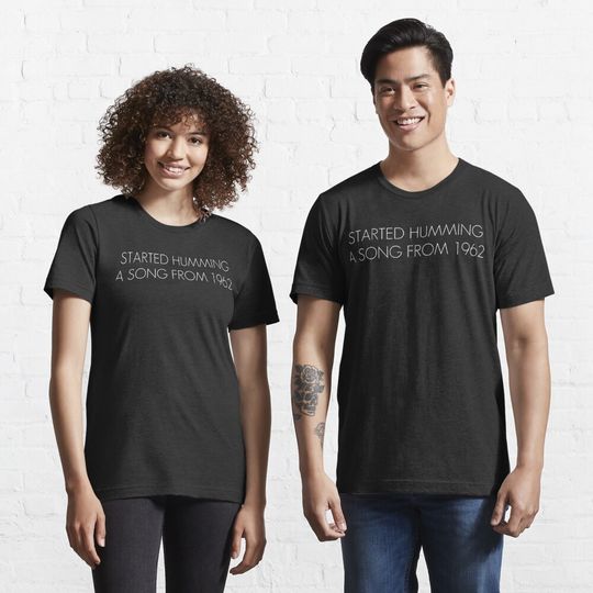 Discover Bob Seger NIGHT MOVES Essential T-Shirt
