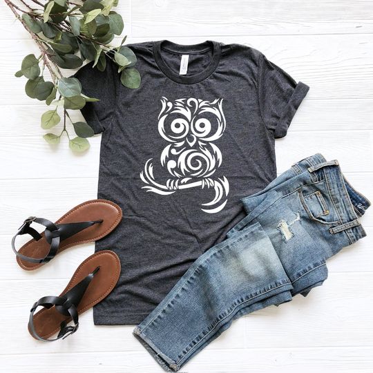 Discover Owl Lover T-Shirt, Cute Animal Shirt, Gift Idea for Owl/Bird Lover