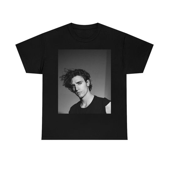Discover Tamino Amir T-shirt