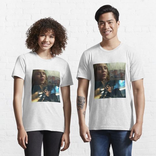 Discover Sydney Sweeney - MADAME WEB Essential T-Shirt
