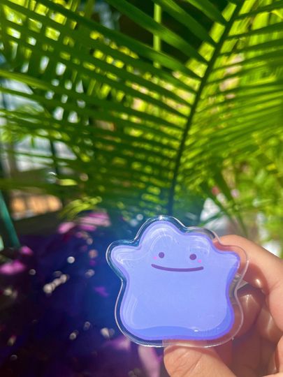 Discover Ditto Phone Grip