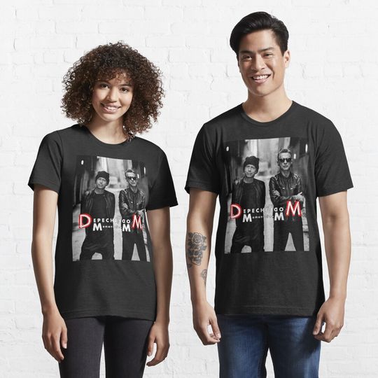 Discover the musician mode 2023,mode live Tour Essential T-Shirt