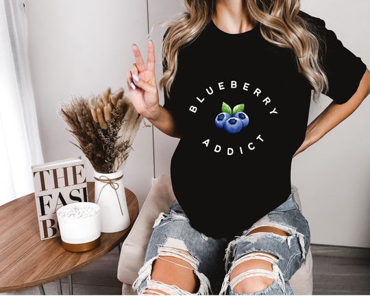 Discover Blueberries Shirt, Blueberry Picking Fruit Farmers Market T-shirt