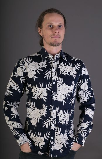 Discover Long Sleeve Slim Fit Shirt Blue White Floral Aloha Print