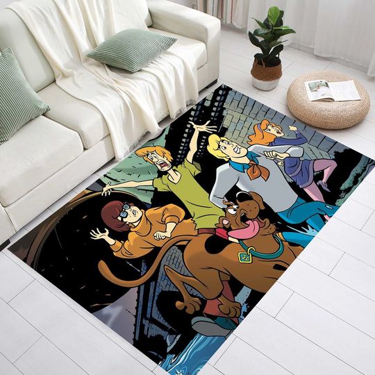 Discover Scooby Doo Running Out Of Haunted Maison Rug, Cartoon Home Decor