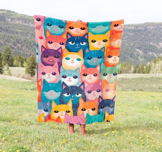 Discover Happy Cat Throw Blanket