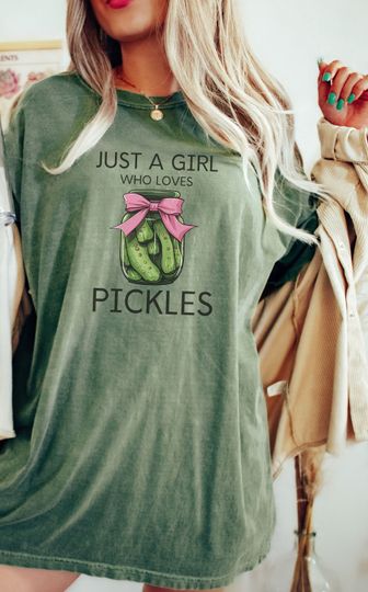 Discover Just A Girl Who Loves Pickles T-Shirt