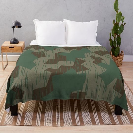 Discover German Camouflage Throw Blanket