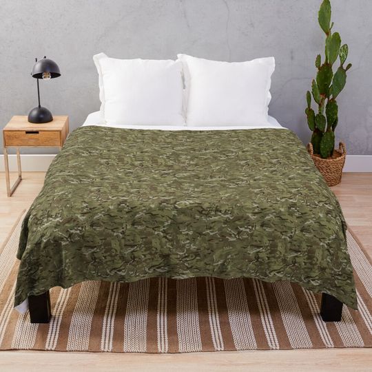 Discover British Camouflage Throw Blanket