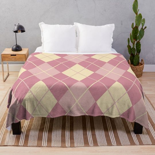 Discover Pink Check Argylle Movie 2024 Throw Blanket