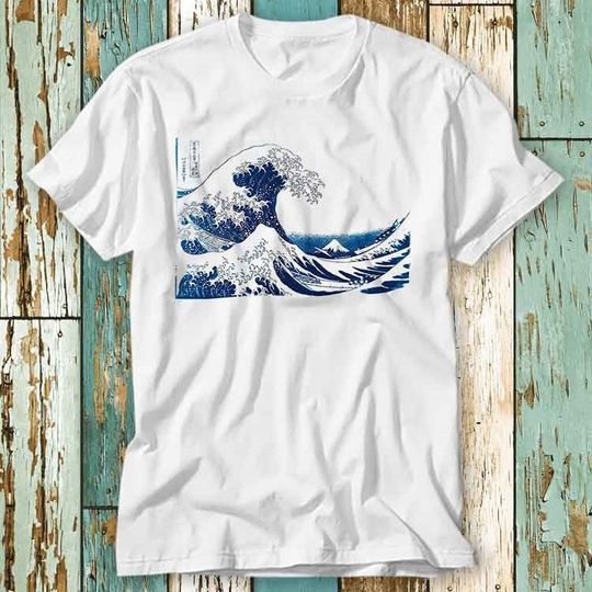 Discover The Great Wave Off Kanagawa Under Wave Ramen T-Shirt
