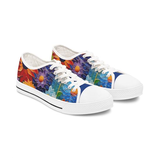 Discover Painted wildflowers Women's Low Top Sneakers