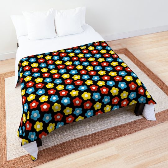 Discover Kidcore Flower Pattern Quilt