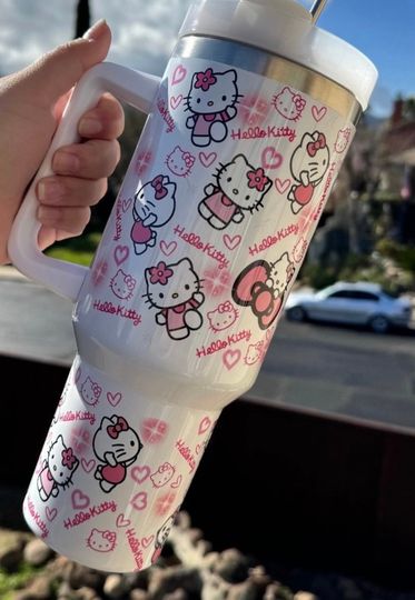 Discover Kitty tumbler Pink 40oz