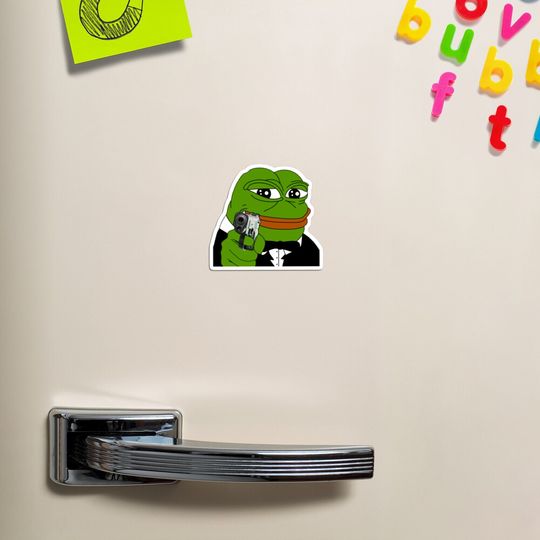Discover Pepe 007 Magnet