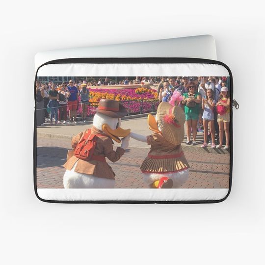 Discover Daisy + Donald Laptop Sleeve