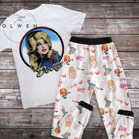Discover All the greatest Dolly moments captured on one Pajamas Set