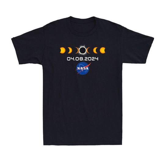 Discover Total Solar Eclipse 2024 Totality Astronomy Vintage T-Shirt