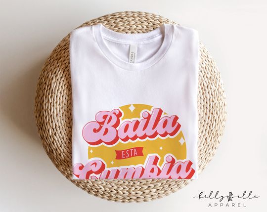 Discover Baila esta Cumbia - Selena T-Shirt