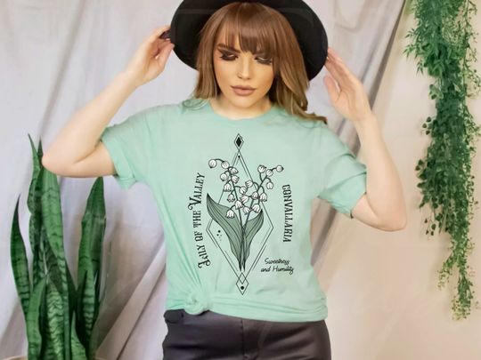 Discover Cottagecore Lily of the Valley Floral Print T-Shirt