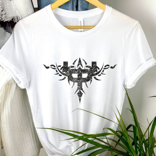 Discover Judas Priest T-Shirt, Vintage Band Tee for Metal Enthusiasts, Music Lover Gift, Concert Fashion, Men's/Women's Unisex Tee